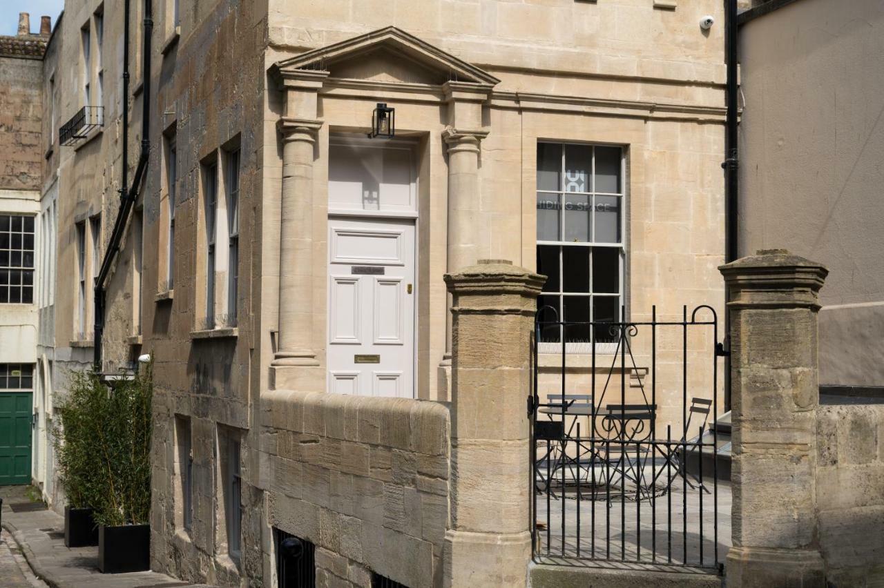 Hiding Space - Trim Street Apartments Bath Extérieur photo