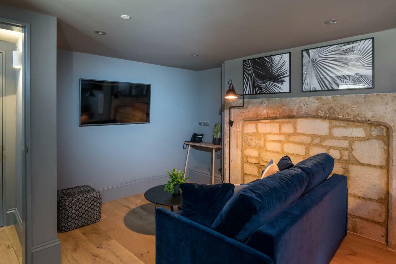 Hiding Space - Trim Street Apartments Bath Extérieur photo
