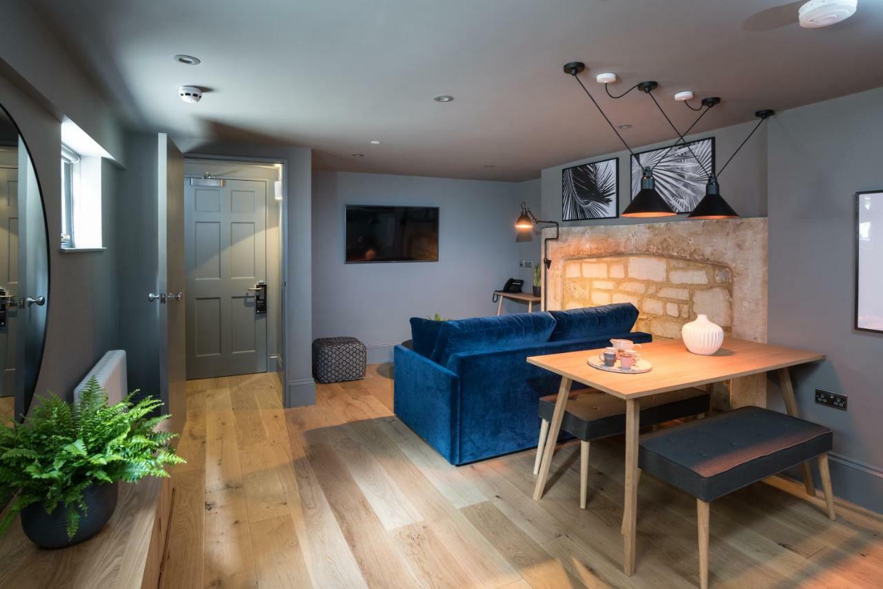 Hiding Space - Trim Street Apartments Bath Extérieur photo