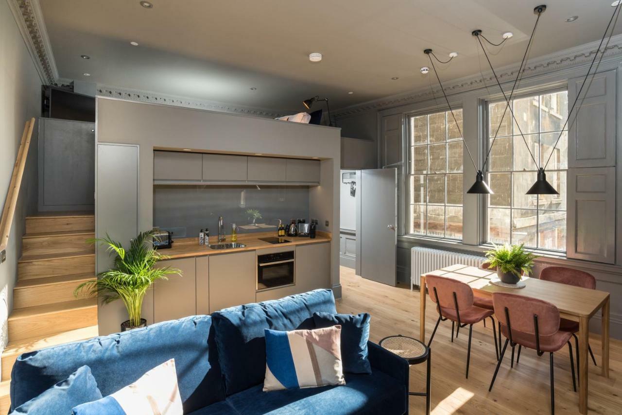 Hiding Space - Trim Street Apartments Bath Extérieur photo