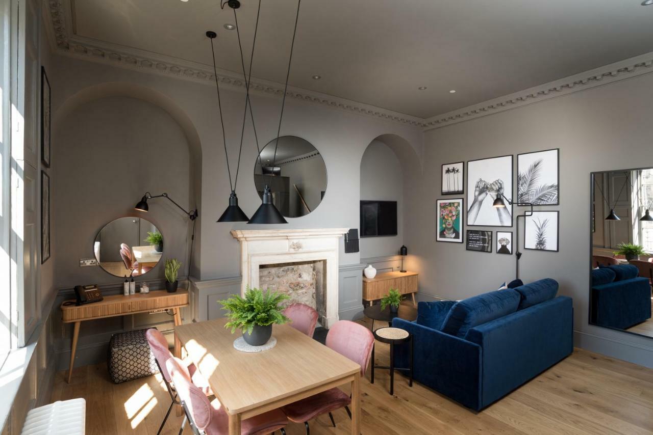 Hiding Space - Trim Street Apartments Bath Extérieur photo