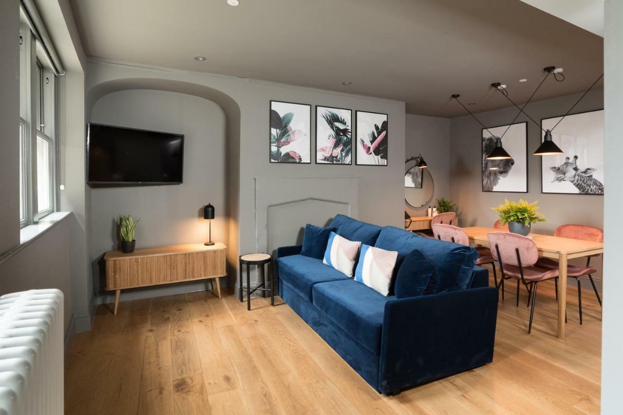 Hiding Space - Trim Street Apartments Bath Extérieur photo
