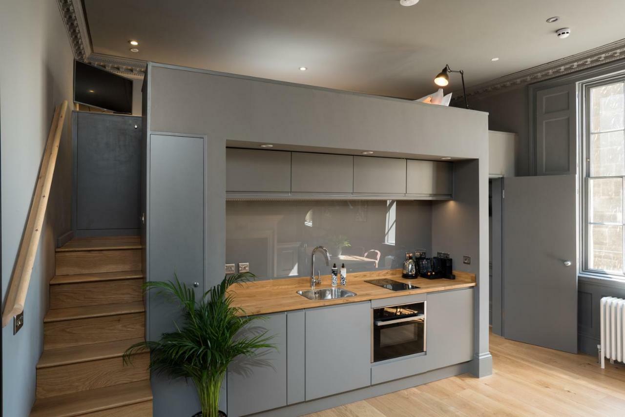 Hiding Space - Trim Street Apartments Bath Extérieur photo